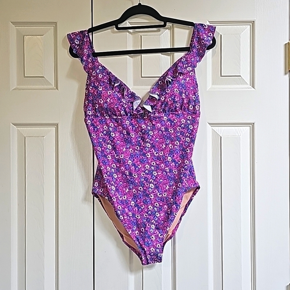 J. CREW Floral Ruffle One Piece Swimsuit Size Large NEW